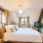 Host & Stay - Oldcorn Cottage
